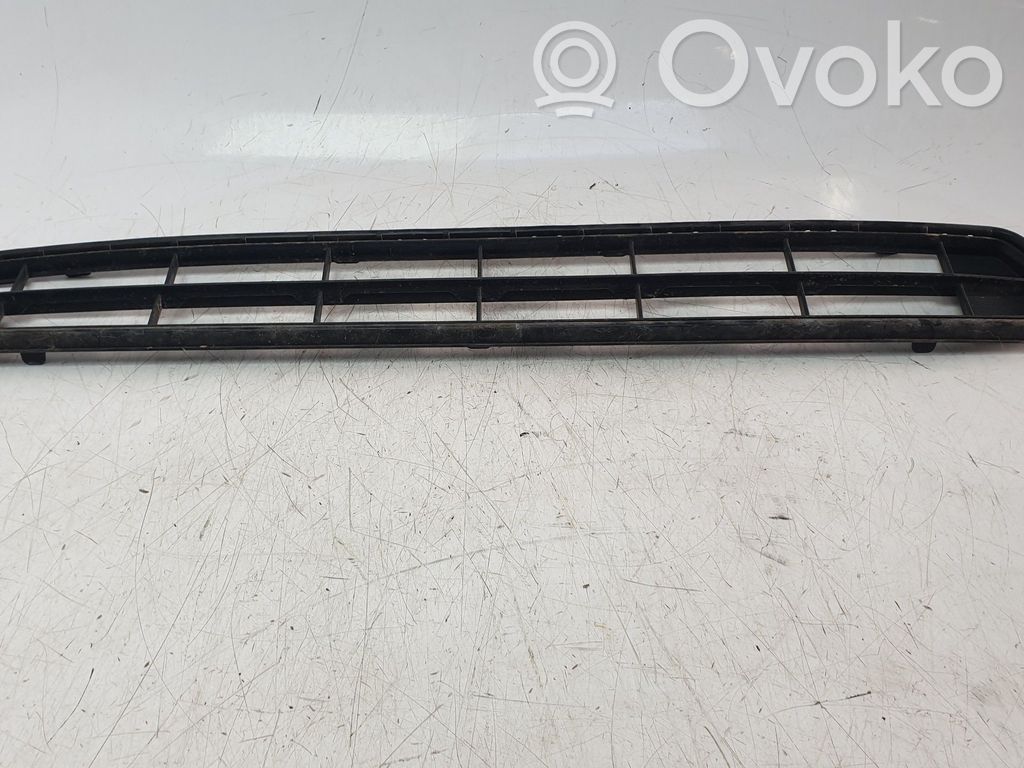Kühlergrill   57731FL110