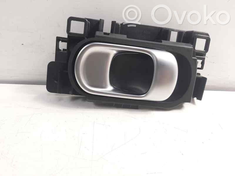 Manecilla interna puerta delantera   39008122