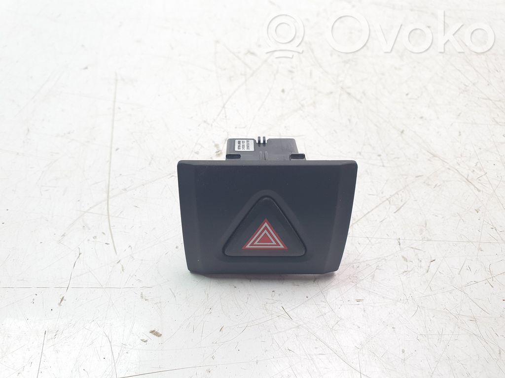 Hyundai Kona I Botón interruptor de luz de peligro 