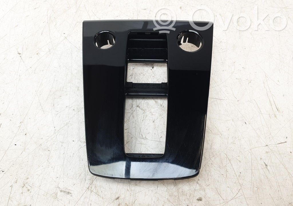 Audi A3 8Y Moldura inferior 