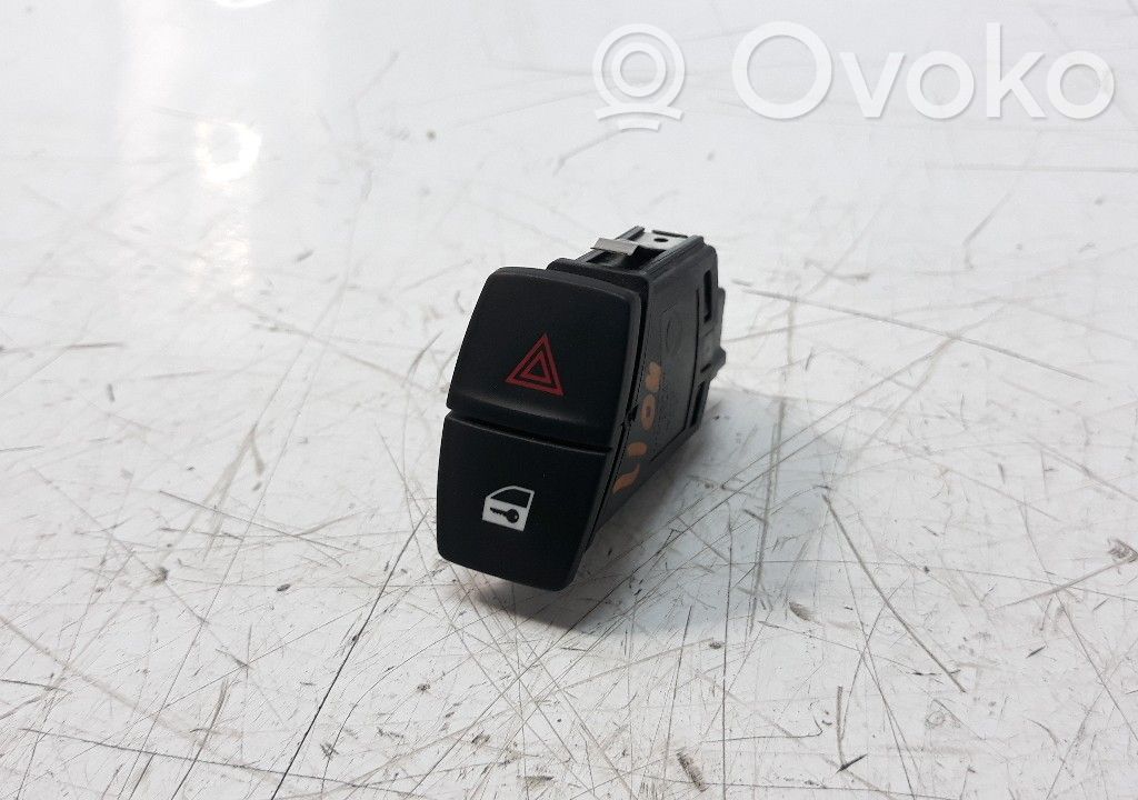 BMW 1 F20 F21 Comutator lumini pericol 
