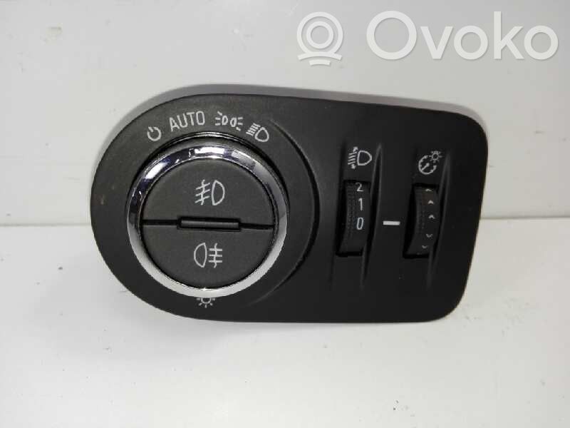 Opel Corsa E Comutator lumini bord 