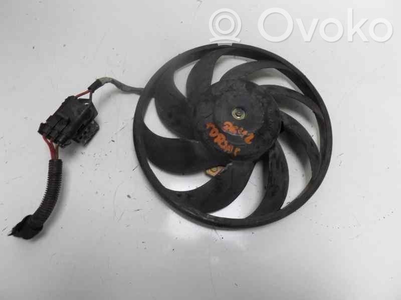 Opel Corsa C Ventilatore di raffreddamento elettrico del radiatore 