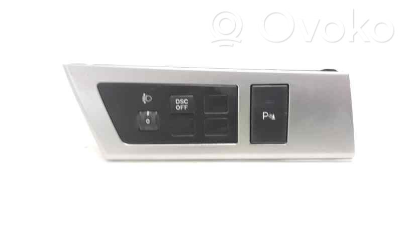 Other control units/modules   BBM466170B