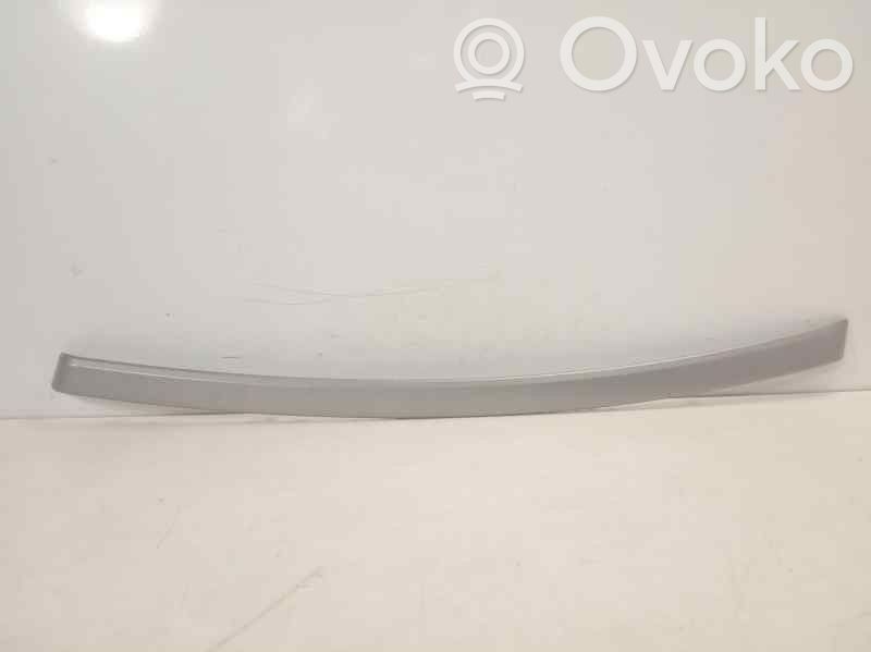 BMW 3 E90 E91 Garniture inférieure 