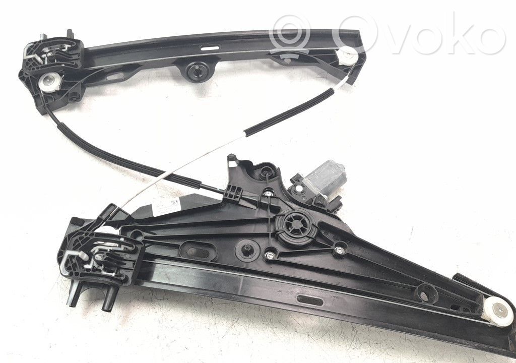 Opel Astra K Manualny podnośnik szyby drzwi przednich 