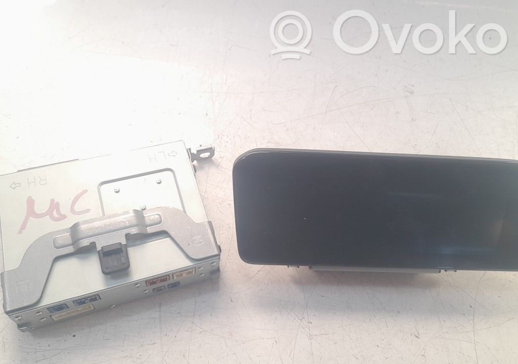 Mazda 3 Panel / Radioodtwarzacz CD/DVD/GPS 