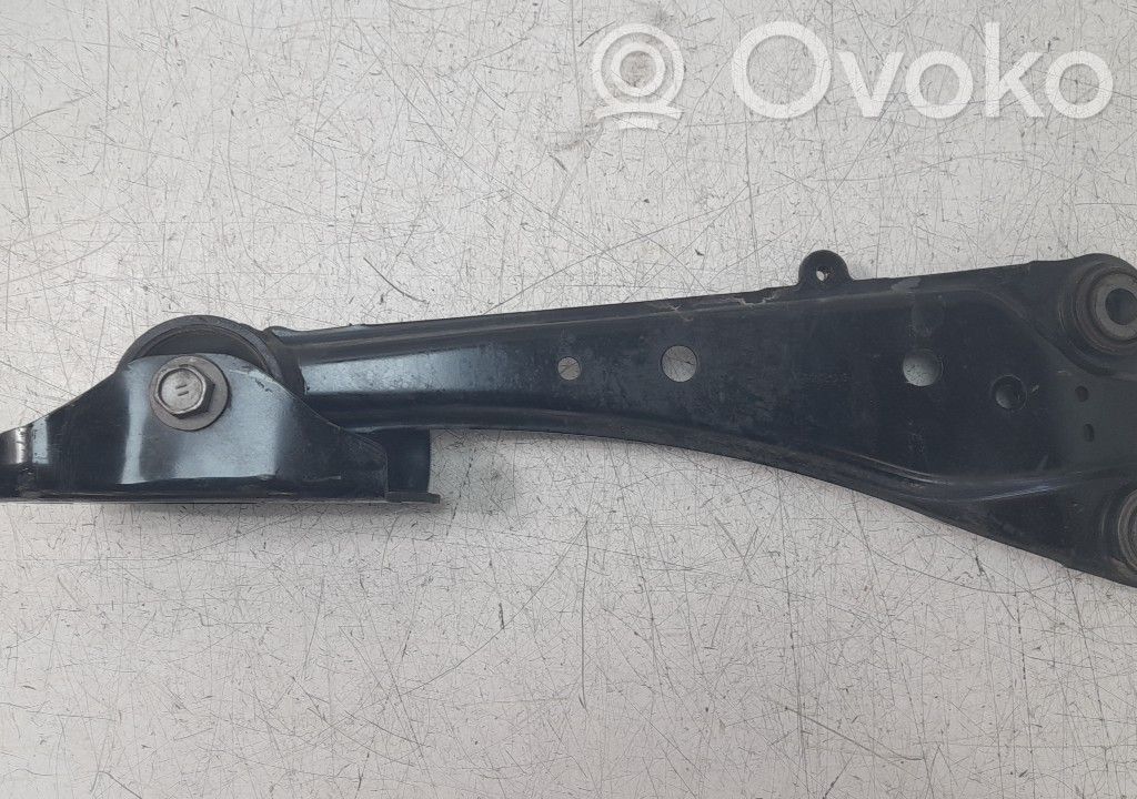 Lexus NX Querlenker hinten 