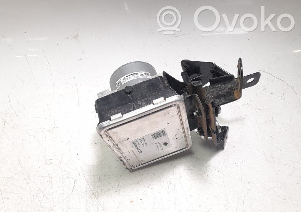 ABS-pumppu   10813846
