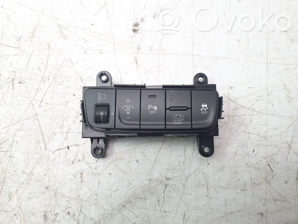 Hyundai Kona I Interruptores/botones de la columna de dirección 