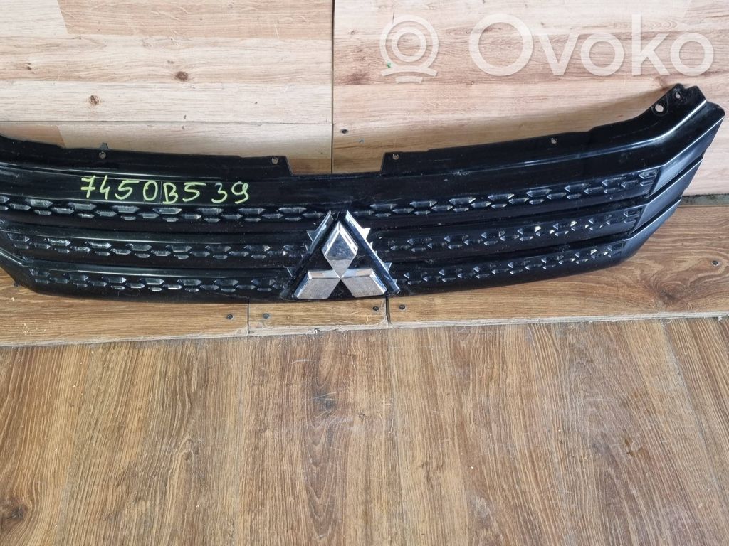 Mitsubishi Eclipse Cross Front grill 