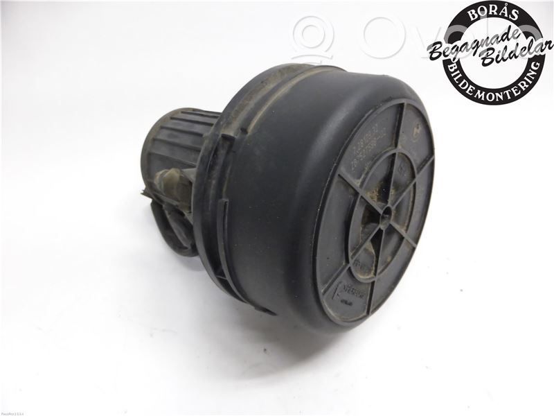 BMW 5 E60 E61 Antrinis oro siurblys 