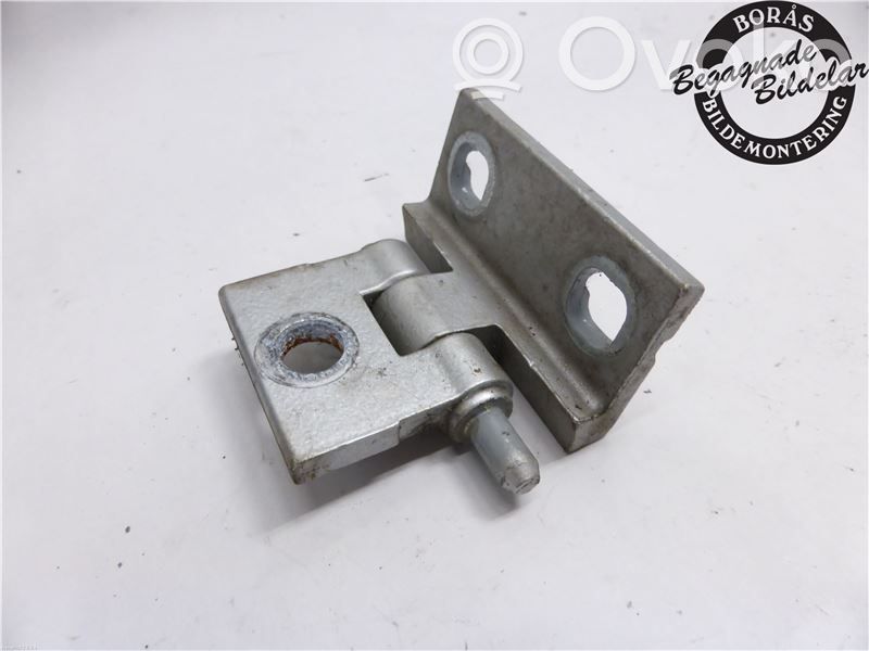 Front door upper hinge   30784908