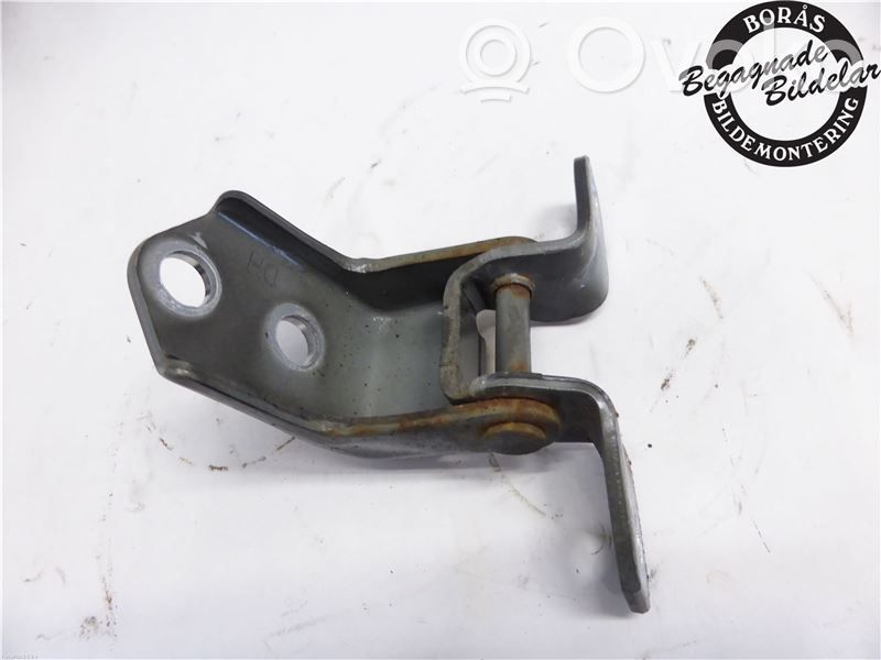 Mazda 2 Front door lower hinge 