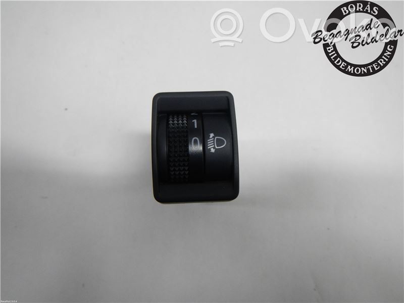 Nissan Note (E12) Panel lighting control switch 
