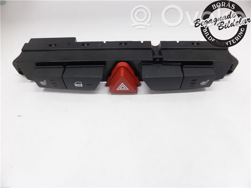 KIA Ceed Hazard light switch 