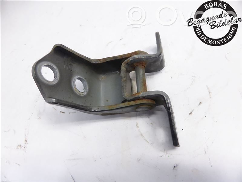 Mazda 2 Front door lower hinge 