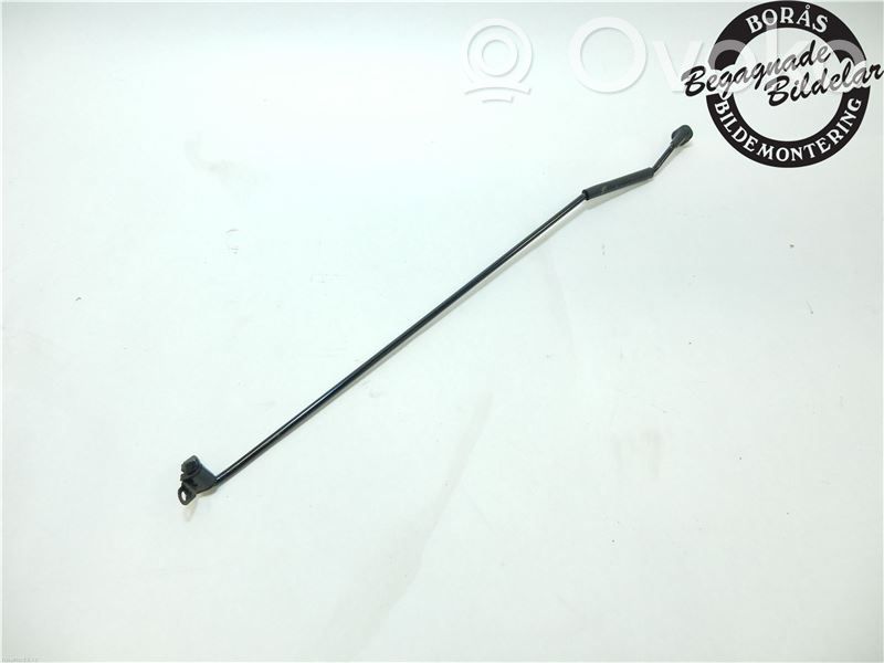 KIA Ceed Konepellin tuen vastakappale 