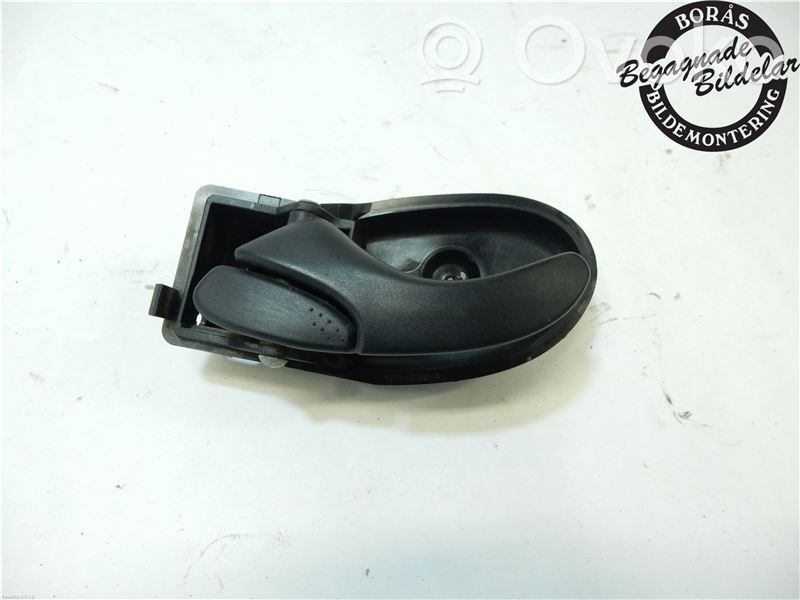 Front door interior handle   4077922,YC15V22601A,YC15V22601A