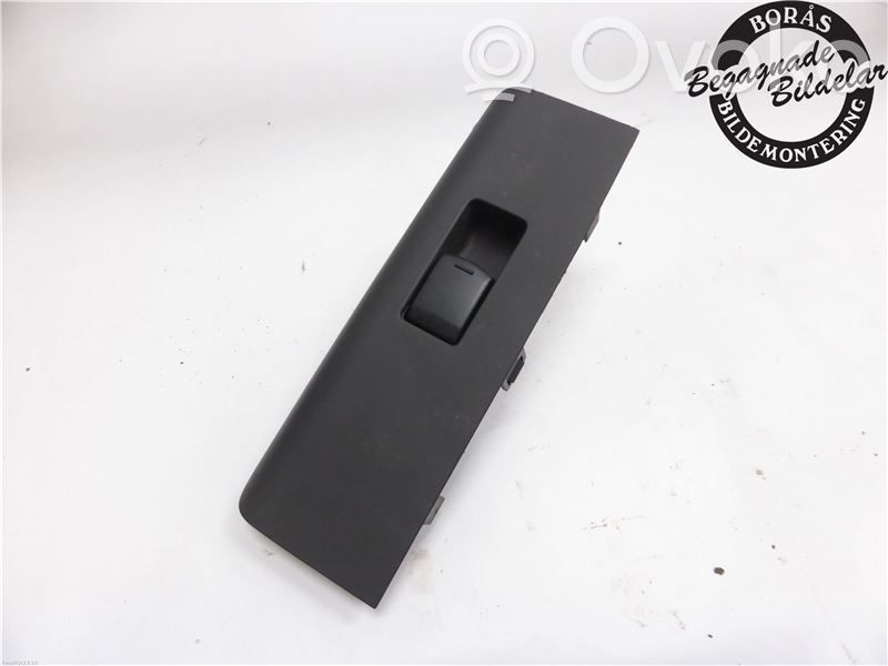 Nissan Navara D40 Electric window control switch 