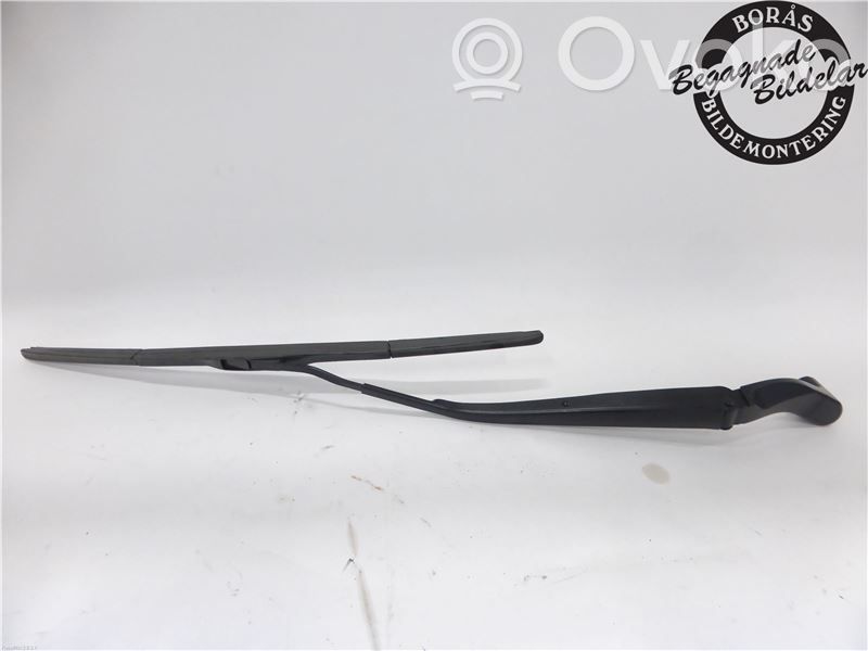 Mazda 2 Front wiper blade arm 