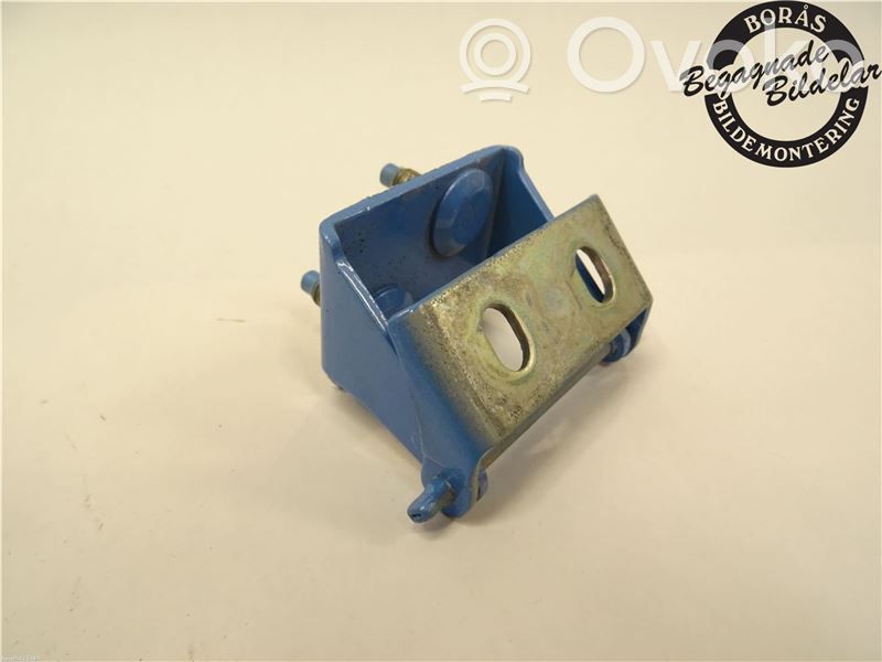 Ford Focus Tailgate/trunk/boot hinge 