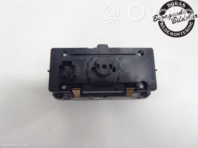 Light switch   31443846,30739412