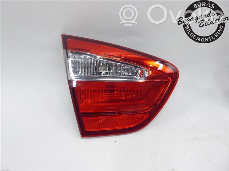 KIA Rio Takaluukun takavalot 