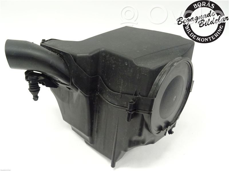 Ford C-MAX II Air filter box 
