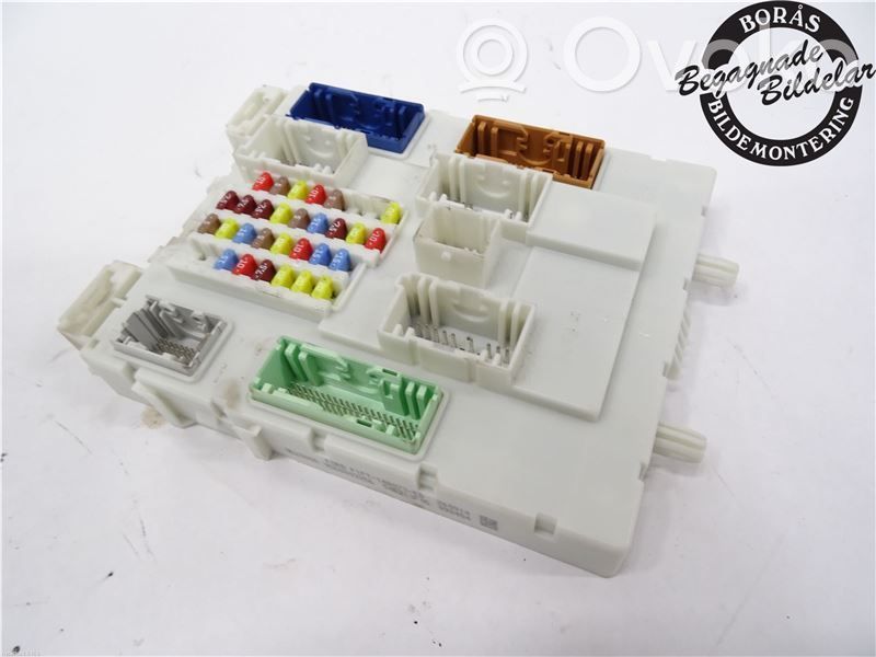 Ford Focus Fuse module 