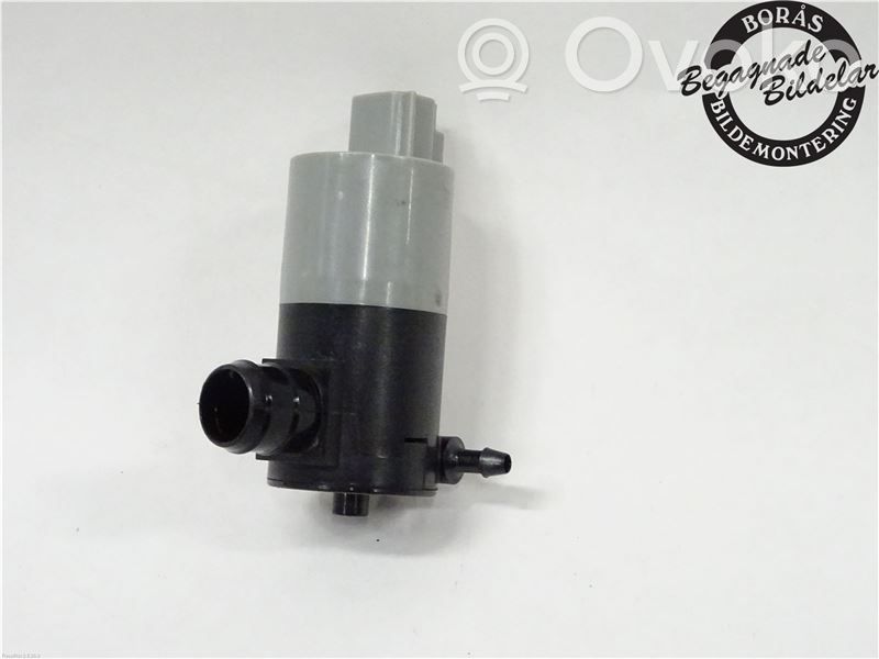 Windscreen/windshield washer pump   1612502280