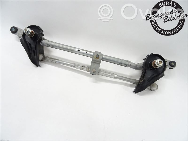 Mazda CX-3 Front wiper linkage 