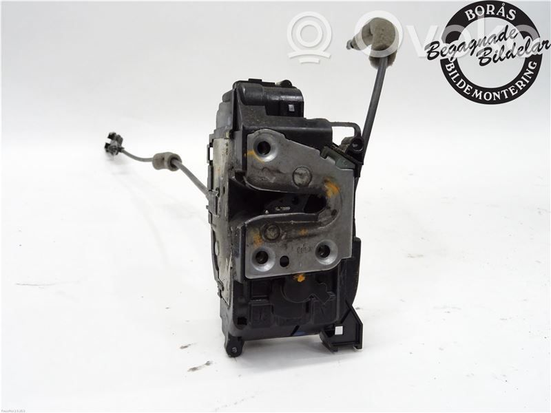 Renault Master III Front door lock 