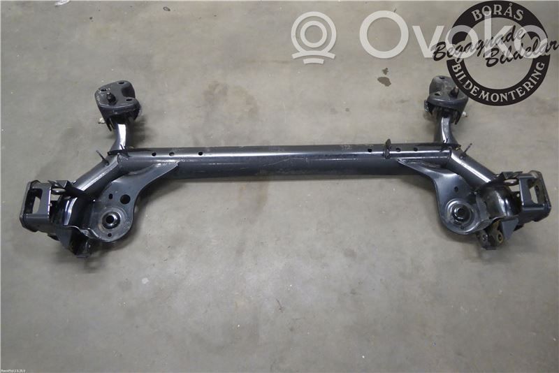 Ford B-MAX Aizmugurējais tilts 