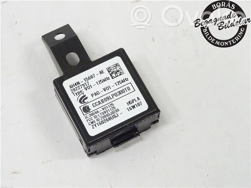 Volvo V70 Radio antena 