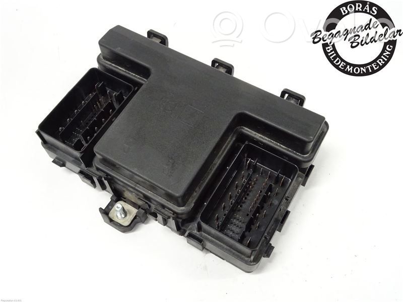 Ford Mondeo MK V Módulo de fusible 