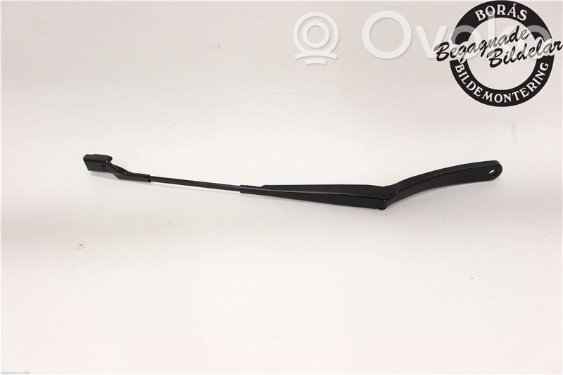 Ford Focus Wischerarm vorne 