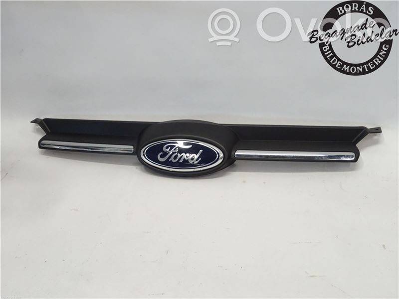 Ford Focus Front bumper lower grill 