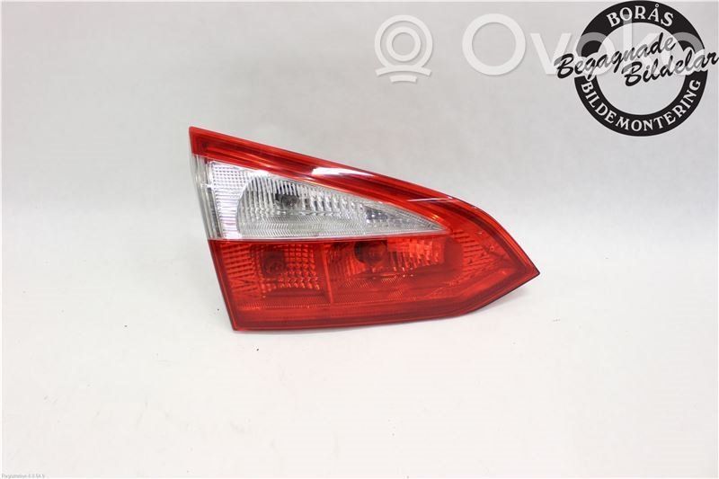 Ford Focus Tailgate rear/tail lights 