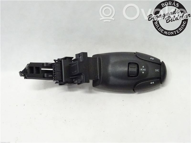 Peugeot 307 Steering wheel buttons/switches 
