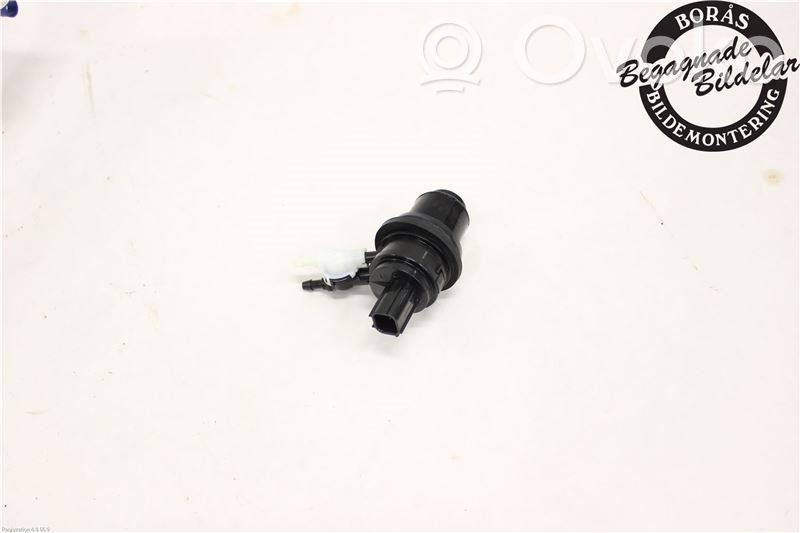 Ford Fiesta Windscreen/windshield washer pump 