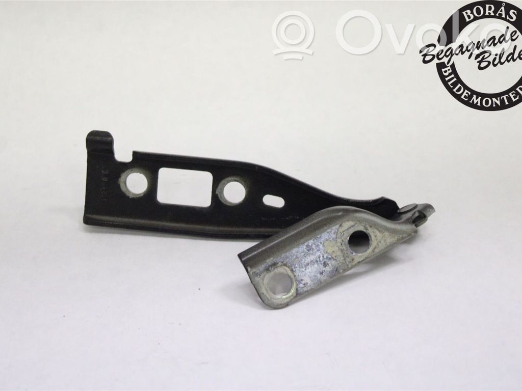 Ford Fiesta Zawiasy pokrywy / maski silnika 