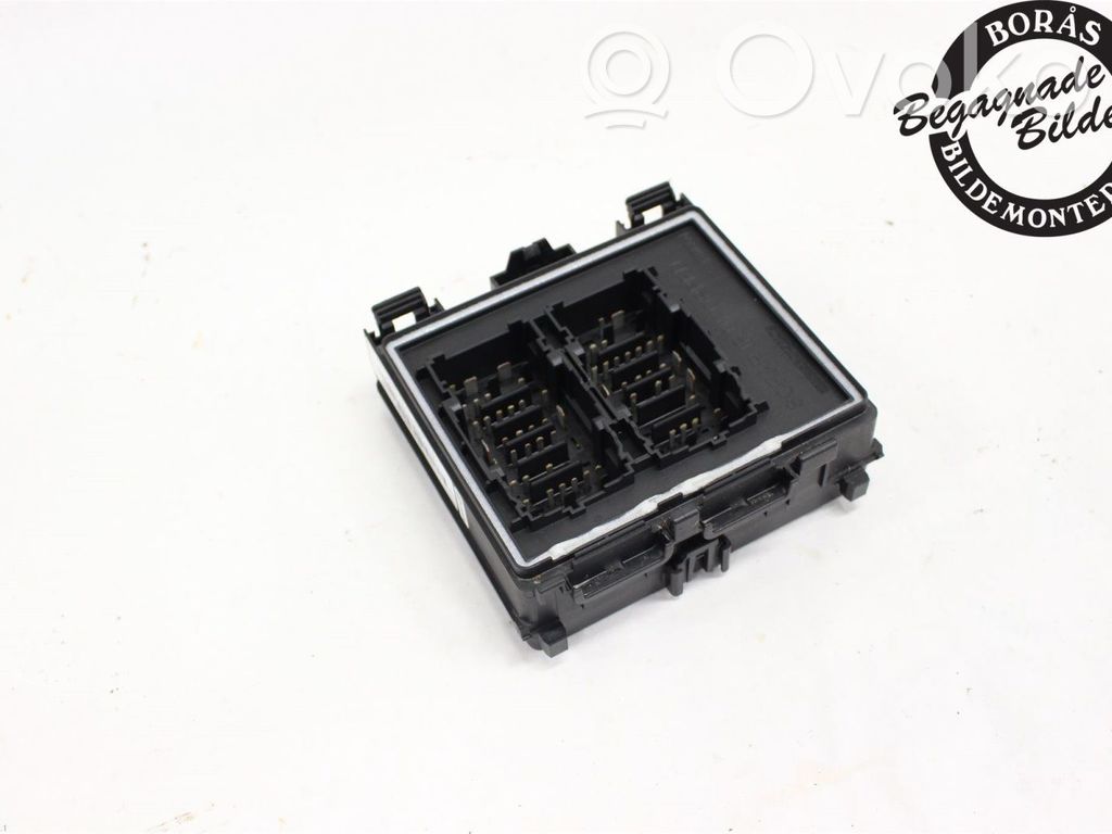 Ford Focus Fuse module 