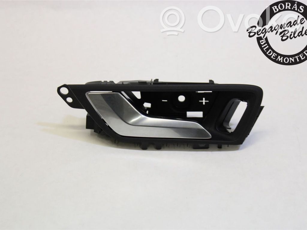 Ford Focus Front door interior handle 