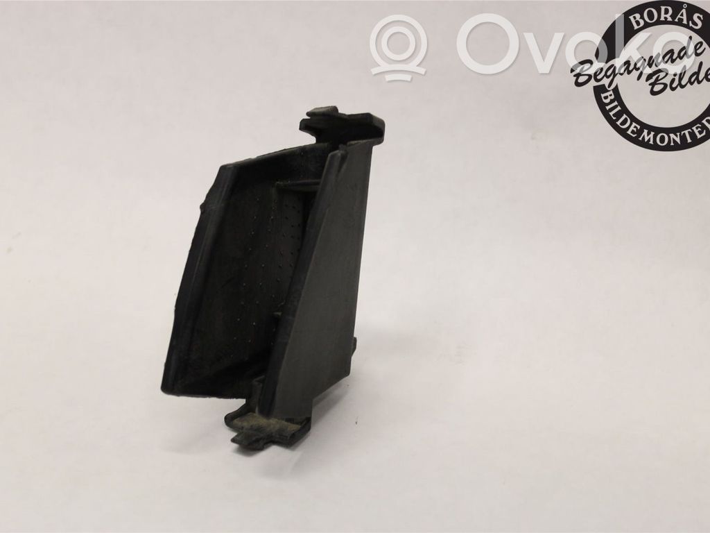 Mazda 2 Front bumper mounting bracket 