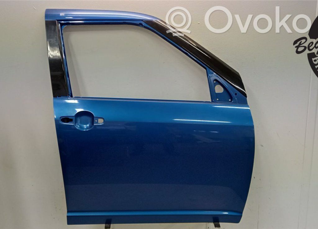 Suzuki Swift I Front door 