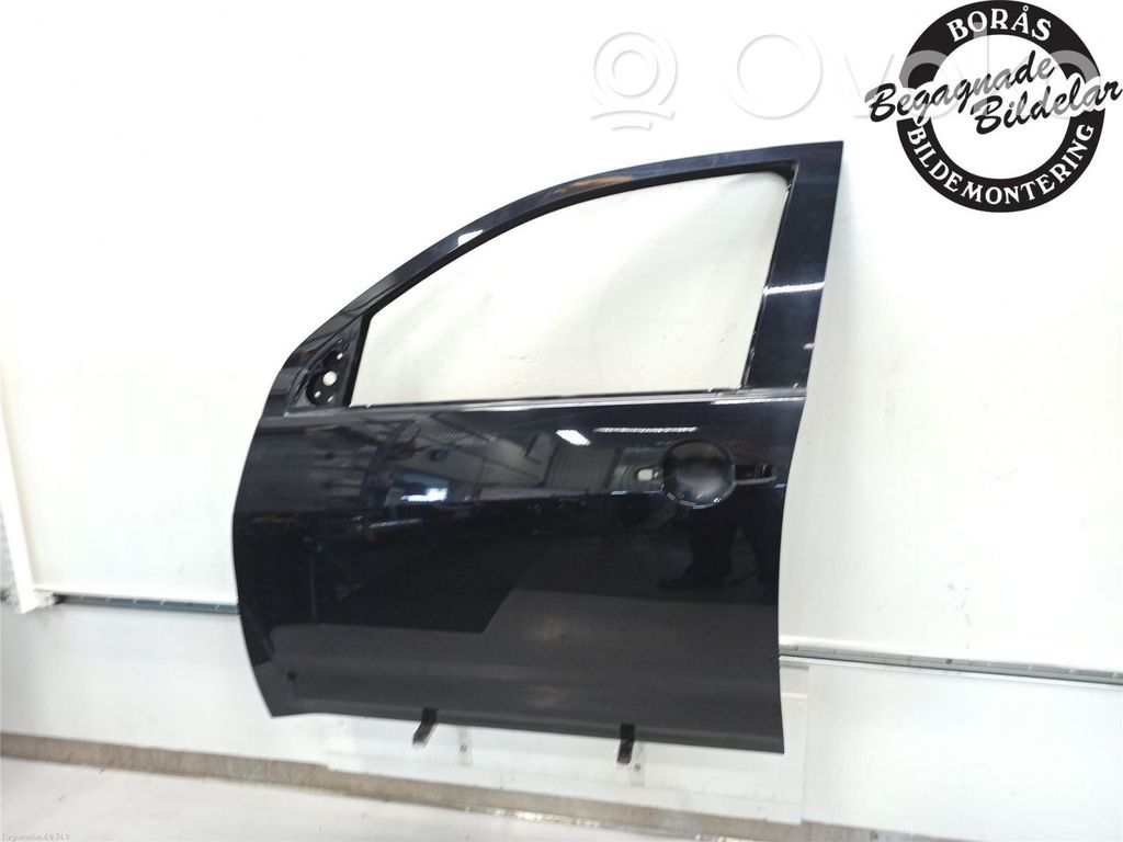 Durvis   5700A871
