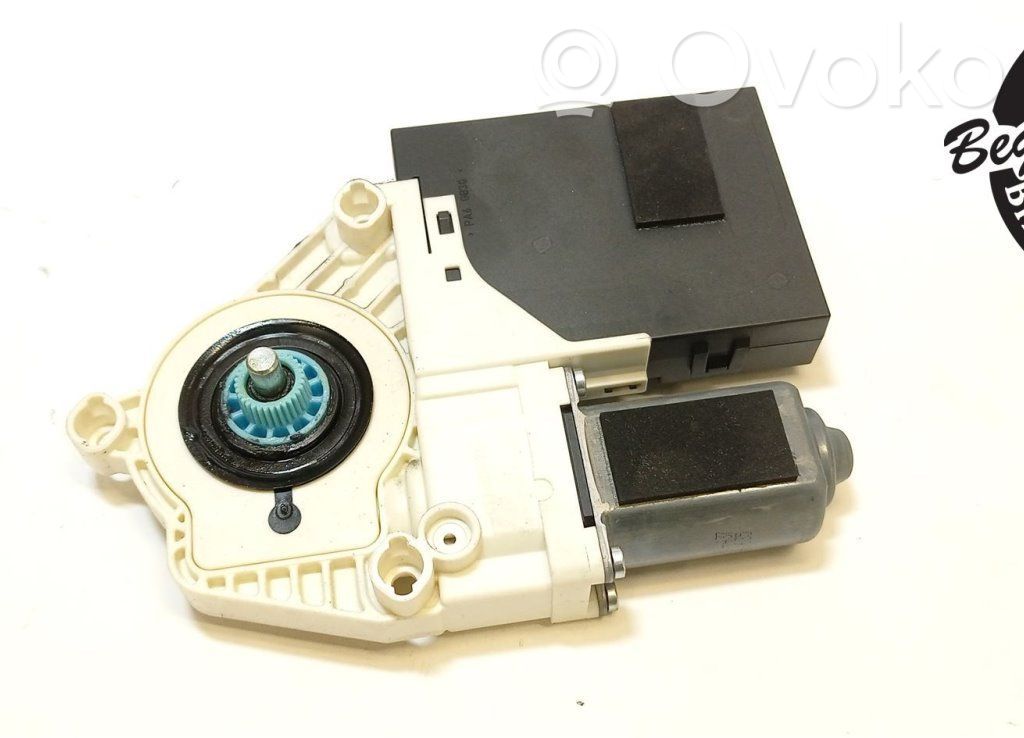 Volvo C70 Motor macara geam ușă față 