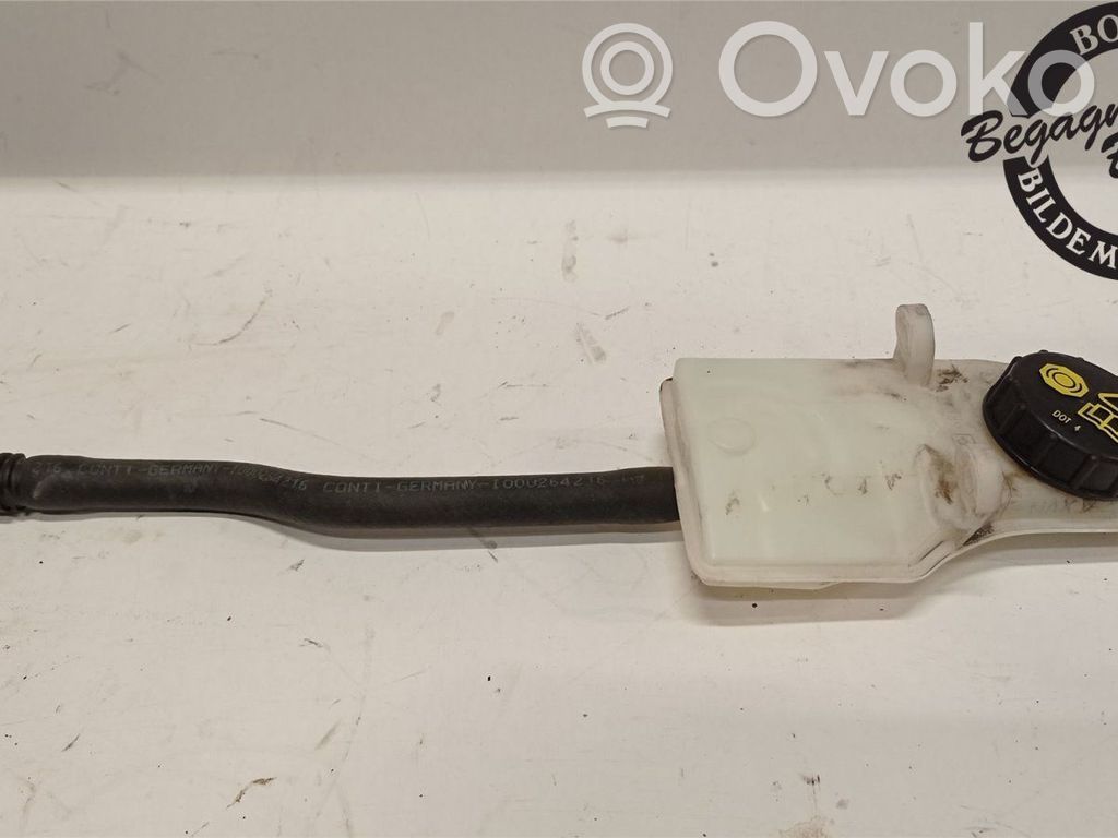 Ford S-MAX Brake fluid reservoir 