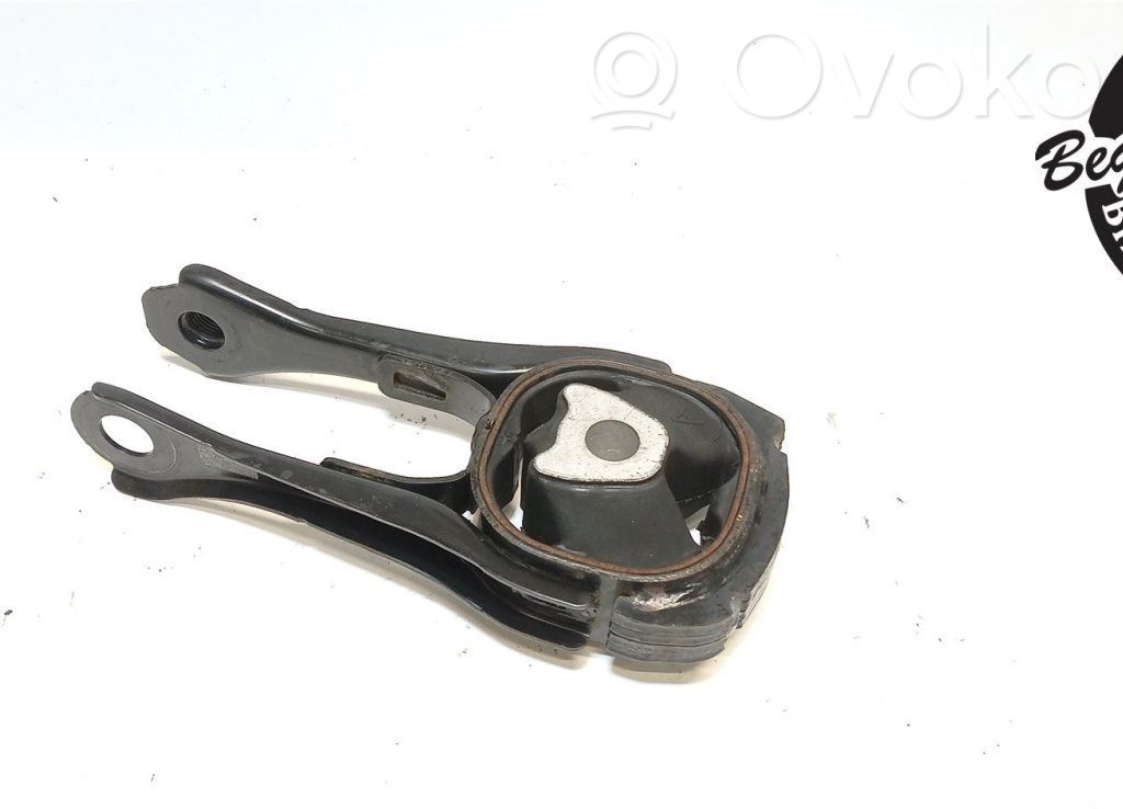 Toyota C-HR I Engine mounting bracket 